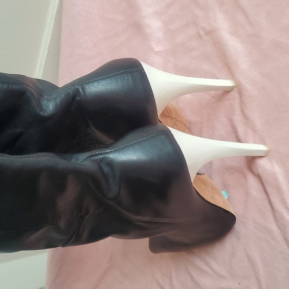 CC High Heels White Black Lambskin